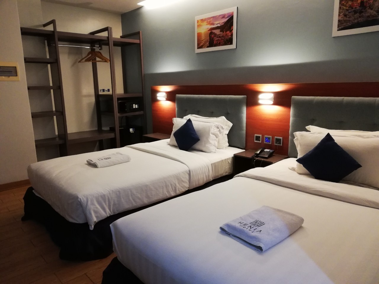 Henia Hotel （へニアホテル）ドゥマゲテホテル　ツインルーム　部屋